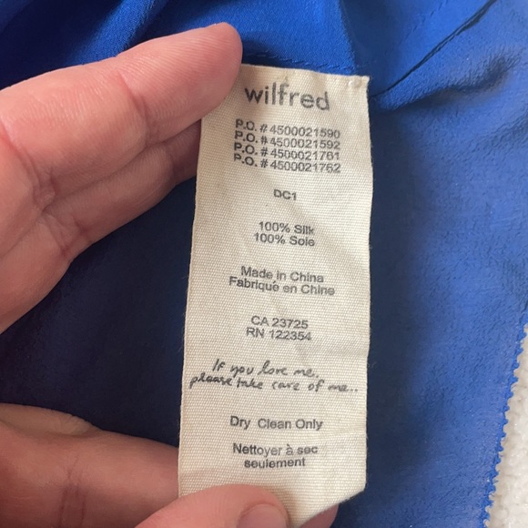 🌷Wilfred 100% Silk Sleeveless blouse - Picture 5 of 11